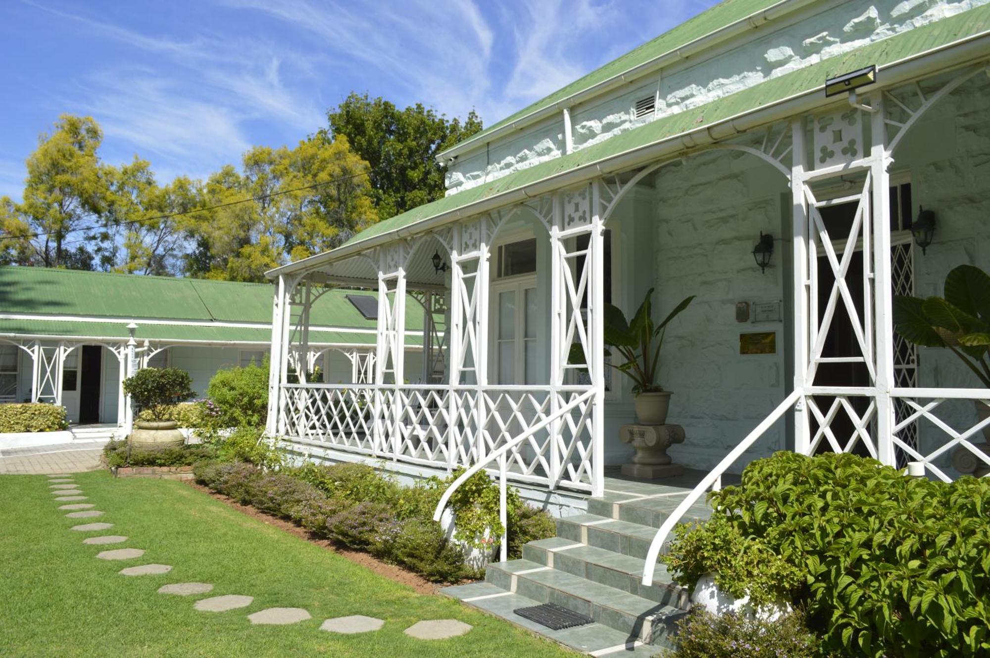 Adley House Bed & Breakfast Оудсхорн Екстериор снимка